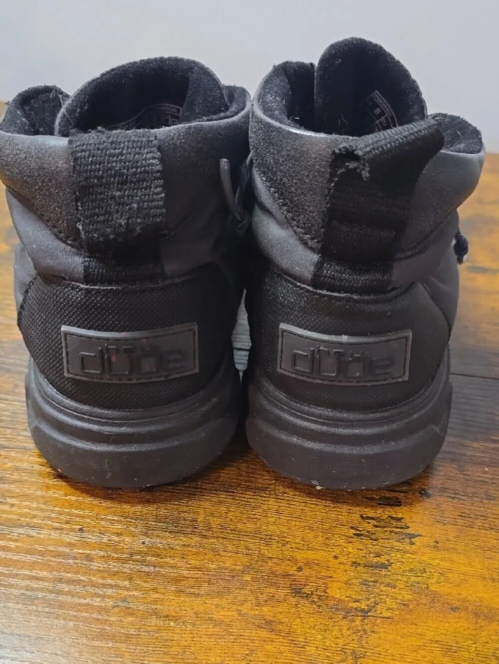 HEYDUDE Spencer Eco Charcoal Chukka Mid Boots Men's Size 8 Black Grey
